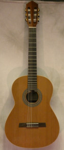 Hofner HZ28 Classical Guitar Cedar Top